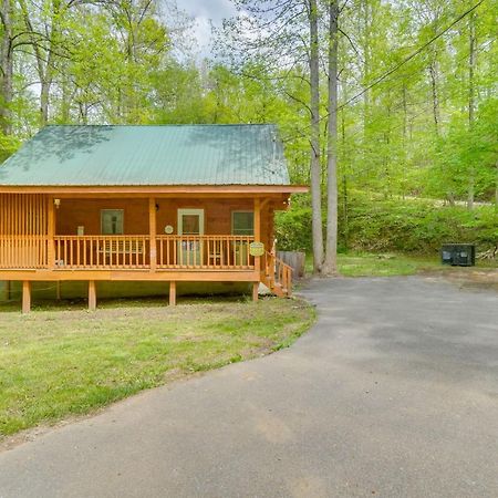 Cabin With Hot Tub About 6 Mi To Downtown Gatlinburg! Extérieur photo