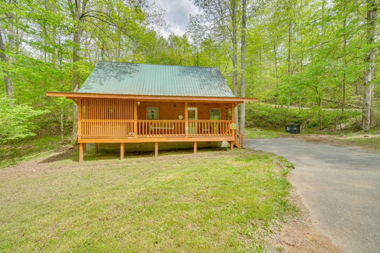 Cabin With Hot Tub About 6 Mi To Downtown Gatlinburg! Extérieur photo