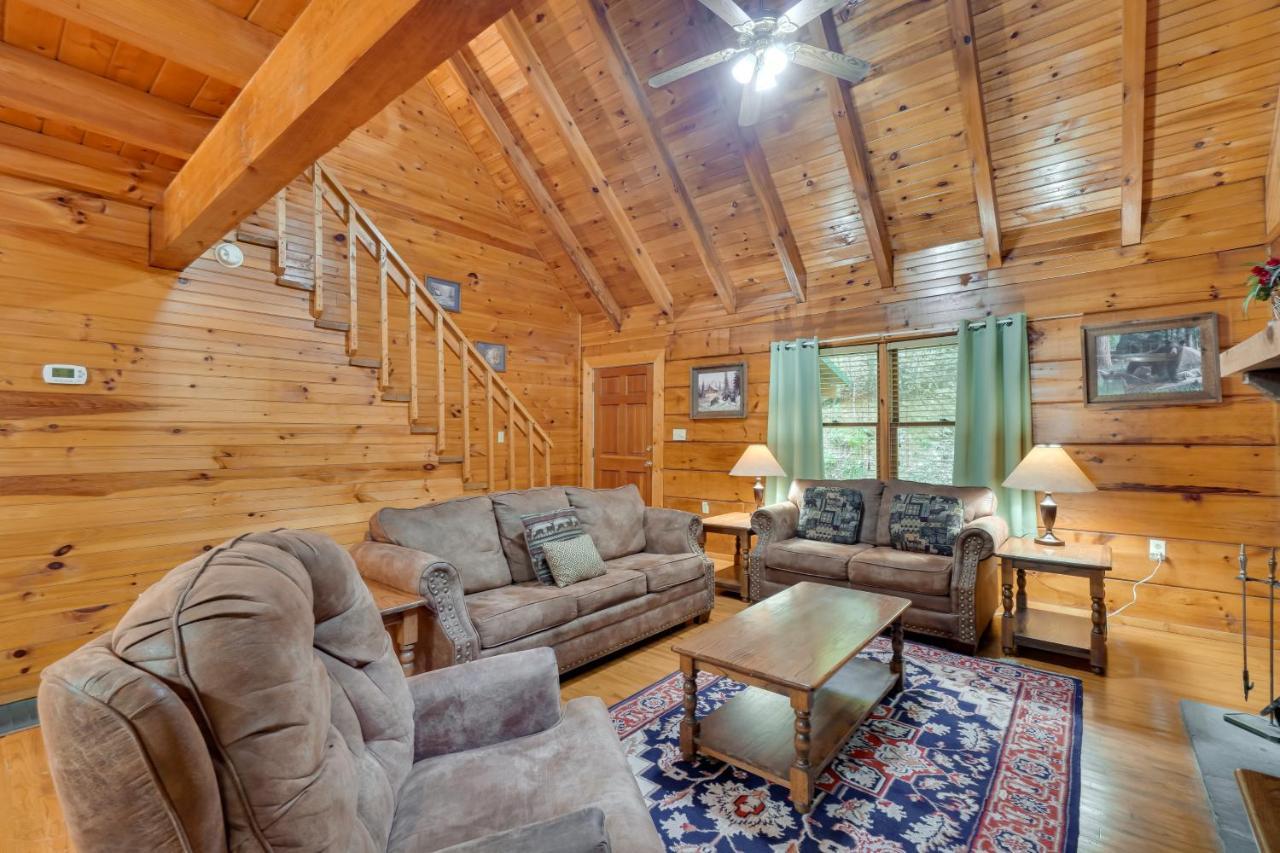 Cabin With Hot Tub About 6 Mi To Downtown Gatlinburg! Extérieur photo