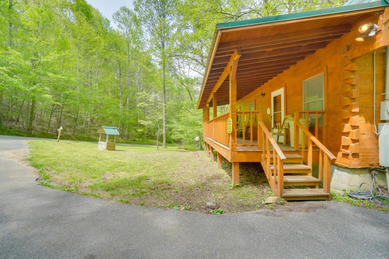 Cabin With Hot Tub About 6 Mi To Downtown Gatlinburg! Extérieur photo