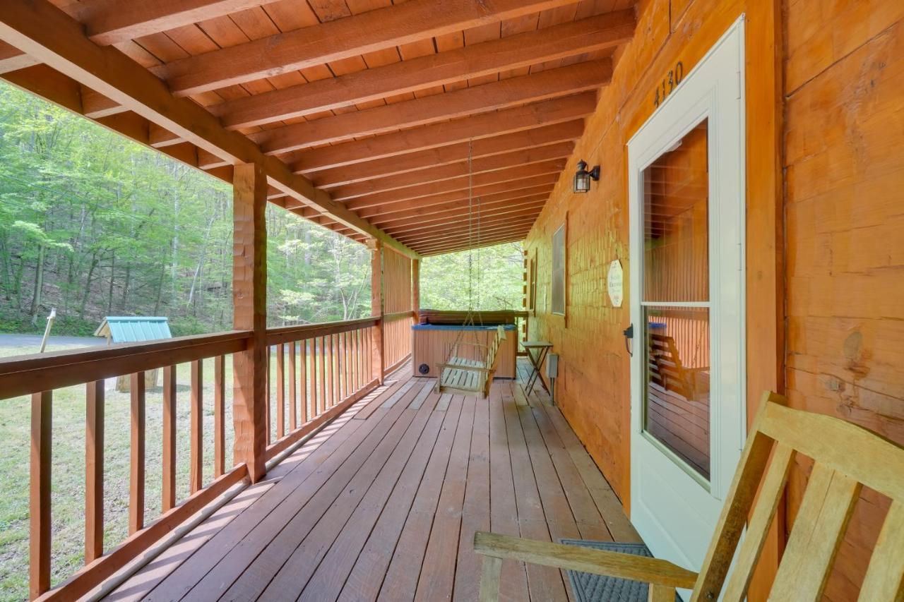 Cabin With Hot Tub About 6 Mi To Downtown Gatlinburg! Extérieur photo